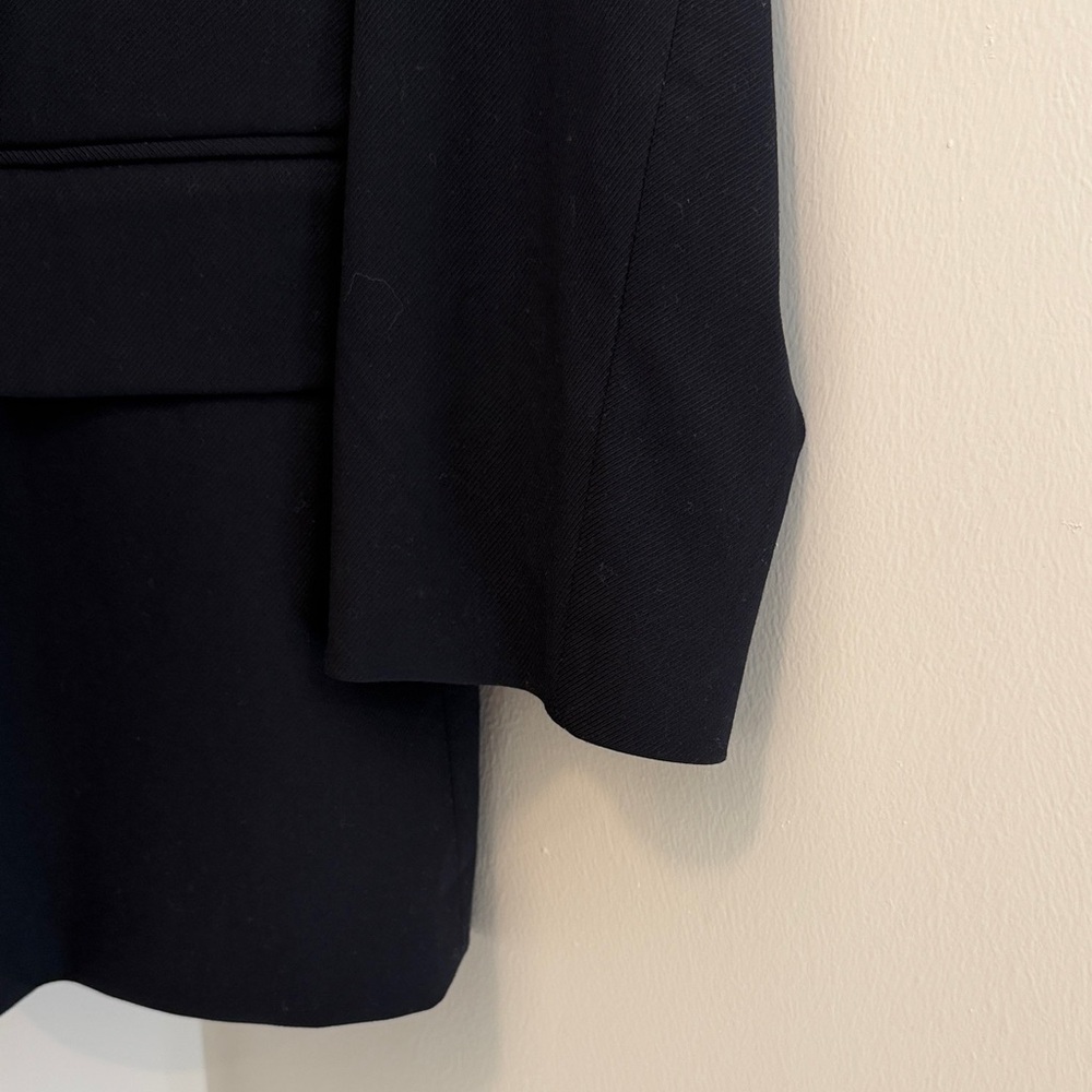 H&M Classic Navy Double-Breasted Women's Blazer - Picture 3 of 5